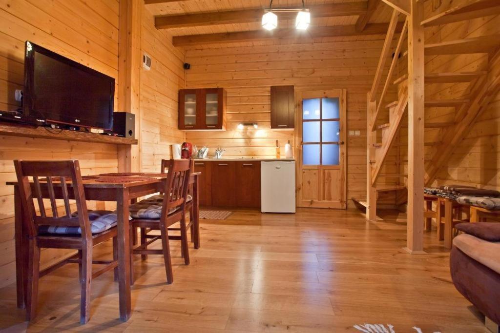 Domek W Krynicy Z Sauna Криница-Здруй Екстериор снимка